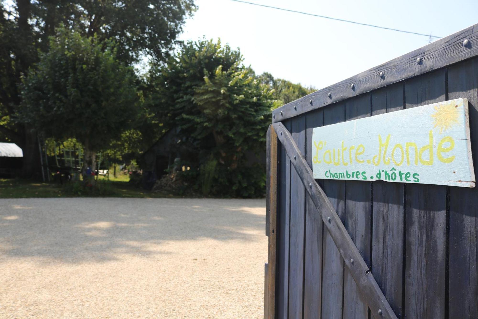 L'Autre Monde Chambres D'Hotes (Adults Only) Faverolles  Exterior photo